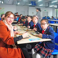 学校食堂承包